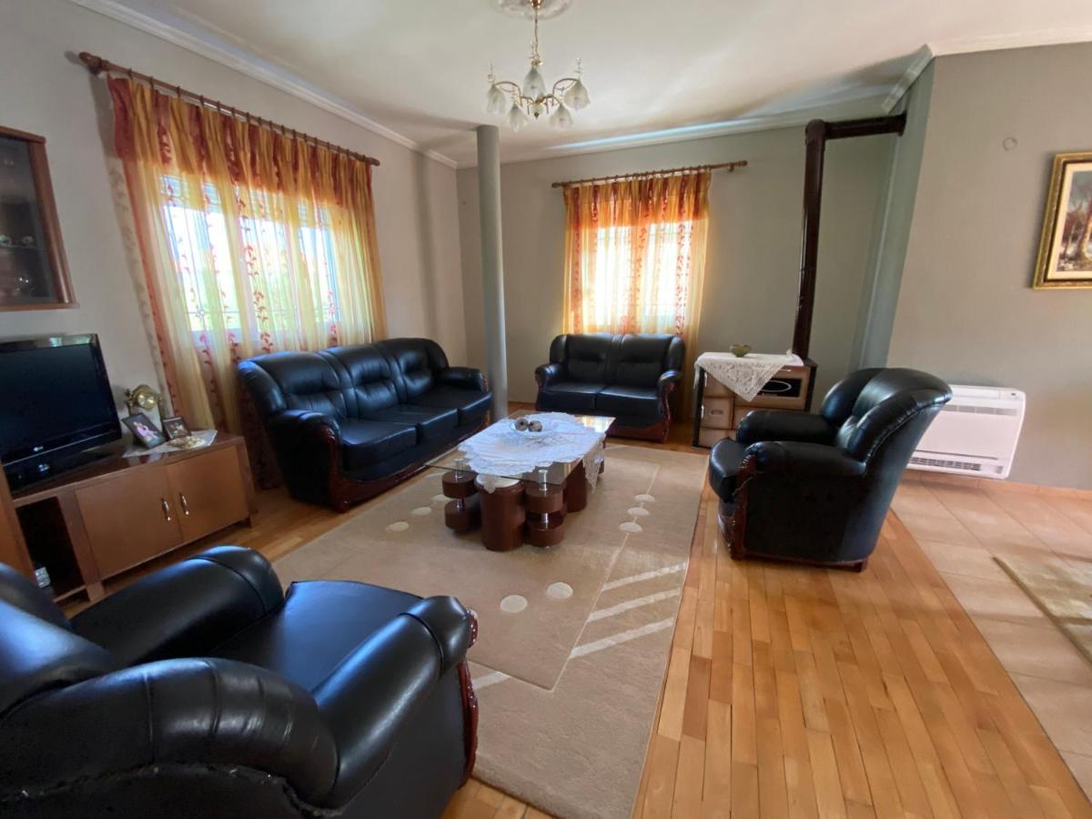 Green Villa *
